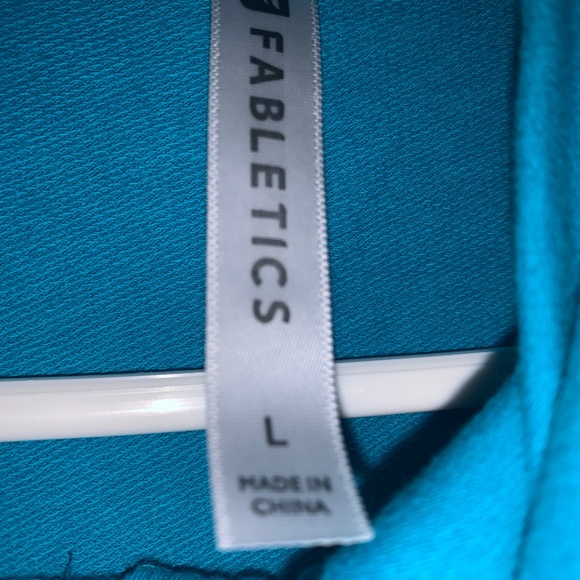 Fabletics Pullover Women’s Size Large - Picture 5 of 6